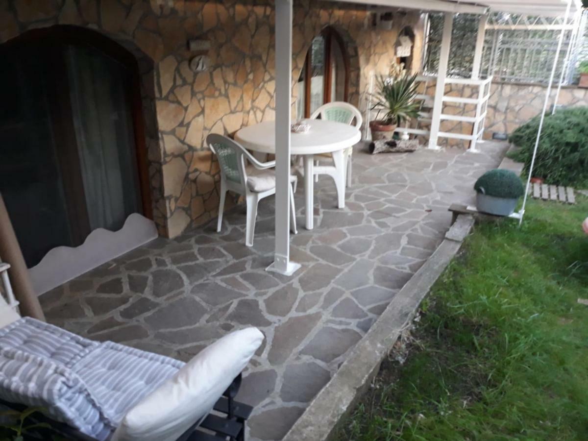 Casa In Collina "La Farfalla" Riparbella Exterior photo